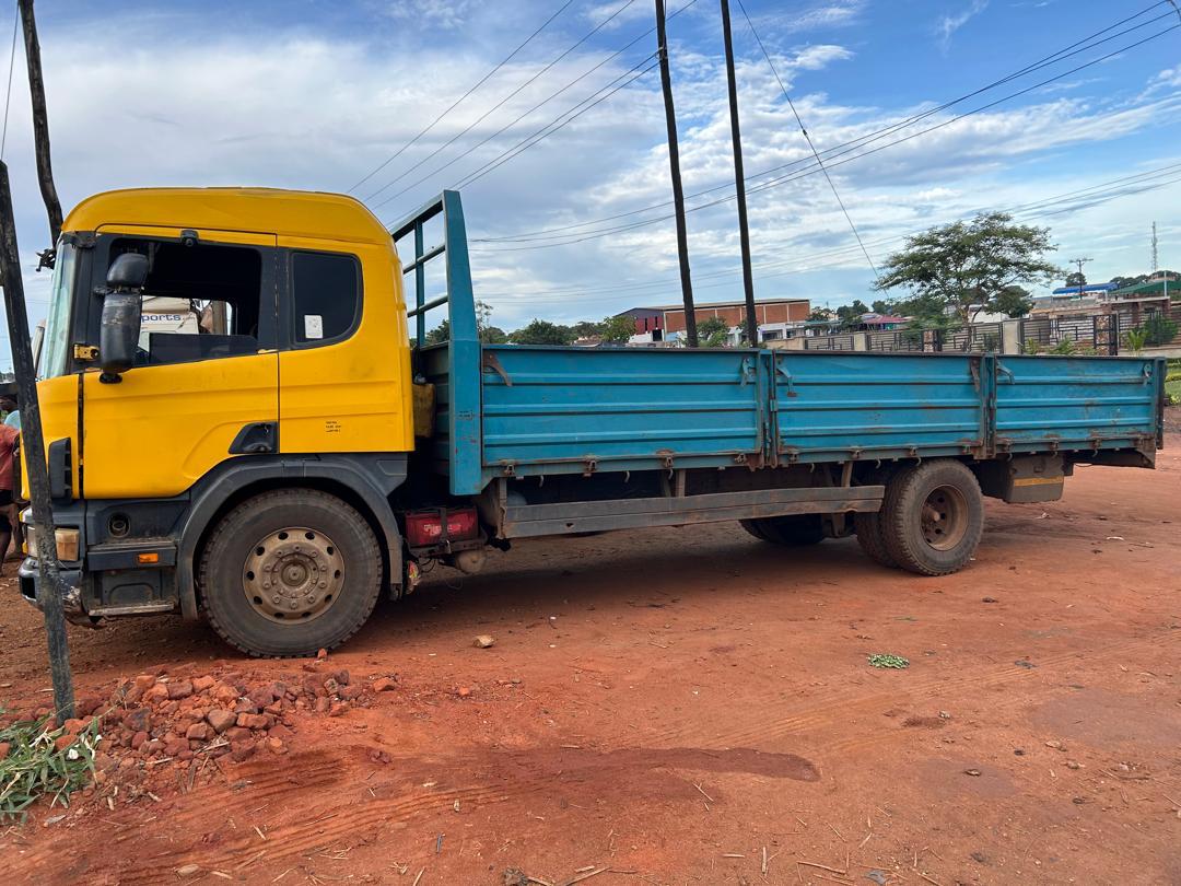 10’Tonne's truck (Scania)